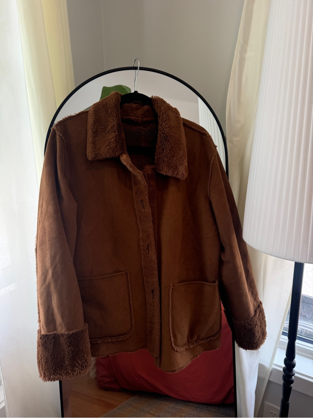 Women’s Size S-M Brown Faux-Shearling Jacket